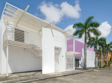 Oficina · 300m² · 200 Estacionamientos · En Renta Oficina en Cancún C4090