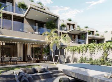 Casa · 647m² · 4 Recámaras · 4 Estacionamientos · Casa en Preventa en Puerto Cancún, Leau C3964