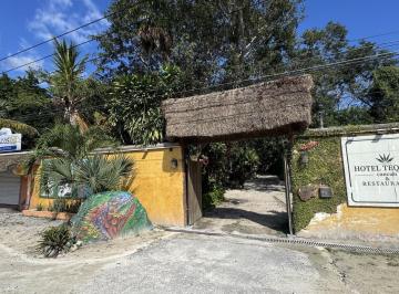 Terreno / Lote · 536m² · 12 Recámaras · Terreno en Venta con Hotel Operando – Uso Comercial en Cancún, Cerca del Aeropuerto C4128