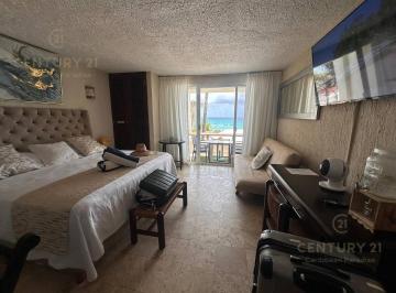 Departamento · 55m² · 1 Recámara · 1 Estacionamiento · Departamento 1 Recamara Frente Al Mar en Venta en Cancun | C3998