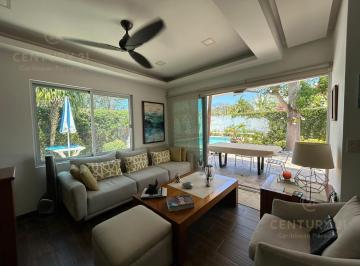 Casa · 200m² · 3 Recámaras · 4 Estacionamientos · Casa 3 Recamaras en Venta Residencial Álamos 2 Cancún | con Alberca Privada | C4078
