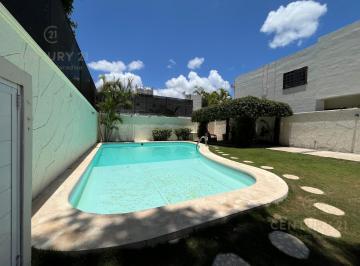 Casa · 147m² · 3 Recámaras · 1 Estacionamiento · Se Vende Casa Modelo Okume en Los Olivos Playa del Carmen P4461