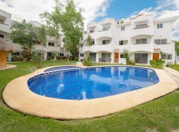 Casa · 225m² · 3 Recámaras · 2 Estacionamientos · Casa 3 Recamaras en Venta en Playacar | Quintas Pakal | con Jacuzzi Privado | P4479
