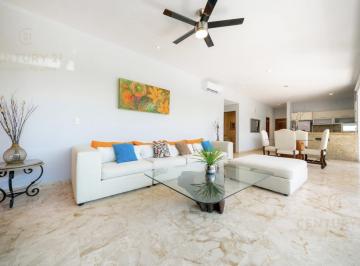 Departamento · 137m² · 2 Recámaras · 1 Estacionamiento · Departamento 2 Recamaras en Venta con Vista Al Mar | Coco Beach Playa del Carmen | C4134