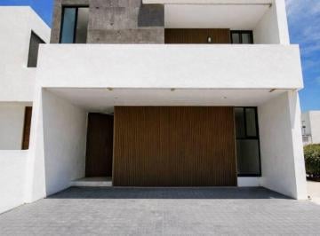 Casa en condominio de 3 habitaciones, Jesús María · Venta de Casa Nueva en Viña Antigua