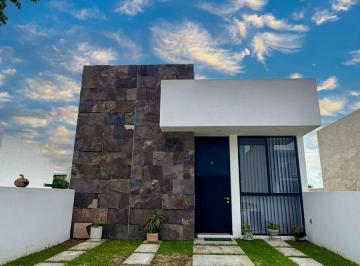 Casa · 108m² · 2 Recámaras · 2 Estacionamientos · Casa en Venta Mayorazgo, León, Guanajuato