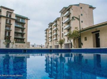 Departamento de 2 habitaciones, Querétaro · Cumbres del Lago Departamento en Catena Towers con Doble Altura y Acabados de Lujo en Venta Rah56