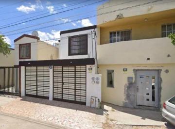 Casa de 3 habitaciones, Apodaca · Casa en Venta en Colonia Misión Fundadores, Apodaca, Nuevo León