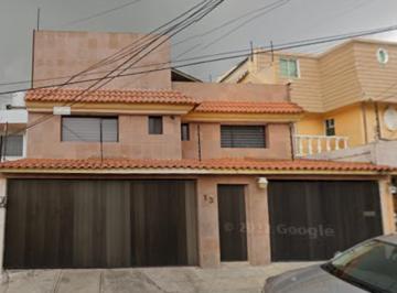 Casa de 4 habitaciones, Naucalpan de Juárez · Casa de Venta en El Estado de Mexico Naucalpan de Juárez Osé Escandón