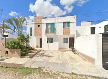Casa de 4 habitaciones, Mérida · Casa en Venta en Merida, Yucatan