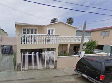 Casa de 4 habitaciones, Tijuana · Casa en Venta en Colonia Playas Doradas, Tijuana, B. C.