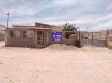 Casa · 85m² · 2 Recámaras · 3 Estacionamientos · Casa en Chihuahua