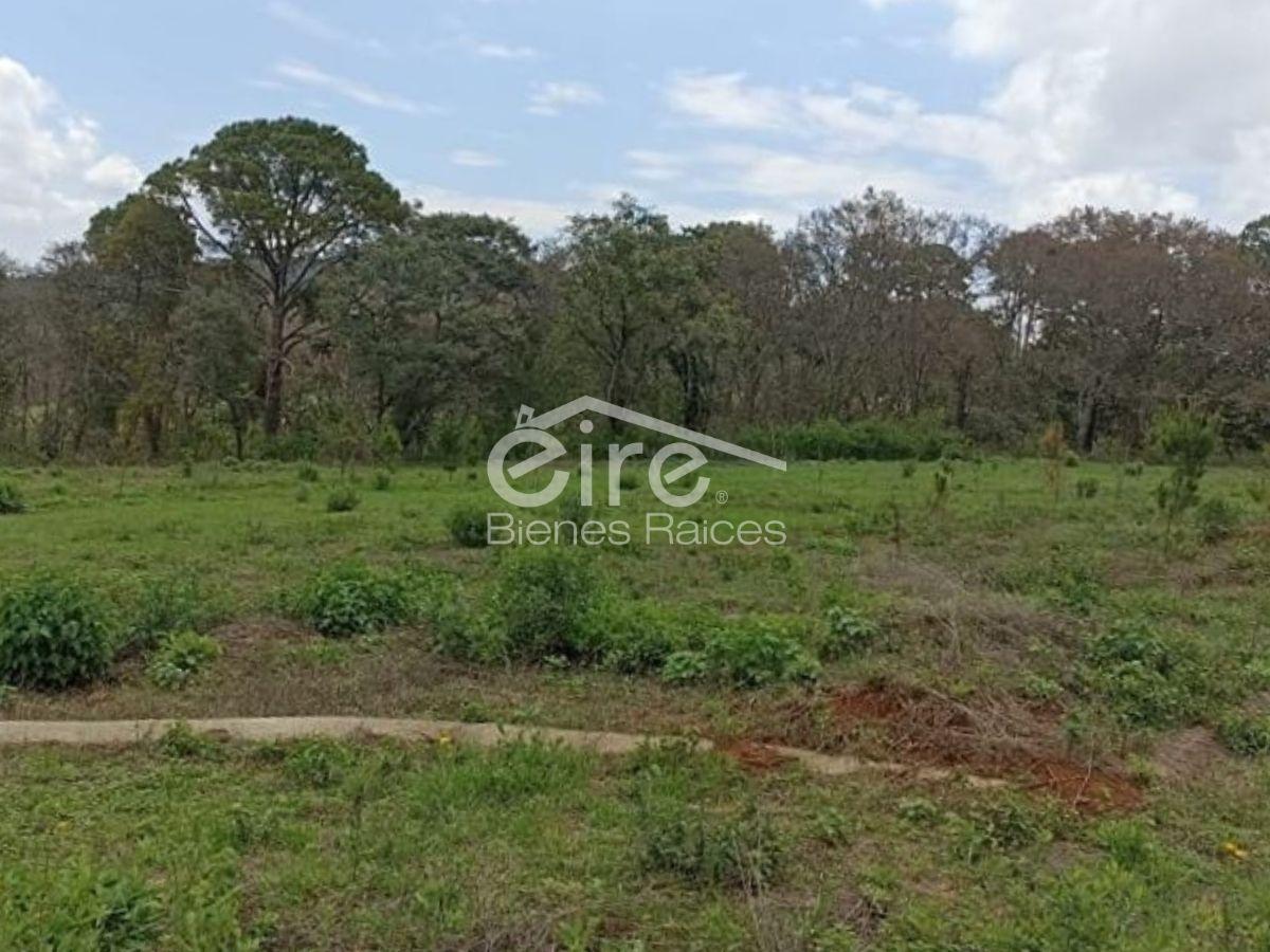 Lot for Sale in Jardín Real II, Mazamitla, Jalisco
