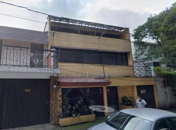 Casa de 4 habitaciones, Coyoacán · Casa en Venta en Campestre Churubusco, Coyoacan, C. Cerro Zacayuca 118