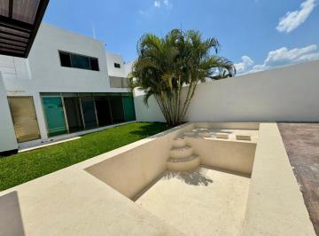 Casa de 3 habitaciones, Mérida · Casa en Venta en Privada en Santa Gertrudis Copo en Mérida Yucatán