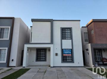 Casa · 115m² · 3 Recámaras · 2 Estacionamientos · Casa de 3 Recamaras en Venta, Zona Jupiter, Cd Juarez, Chih.