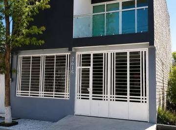 Casa de 4 habitaciones, Zapopan · Casa en Venta El Fortín