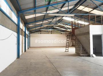 Bodega comercial · 800m² · 5 Estacionamientos · Bodega en Renta Valsequillo