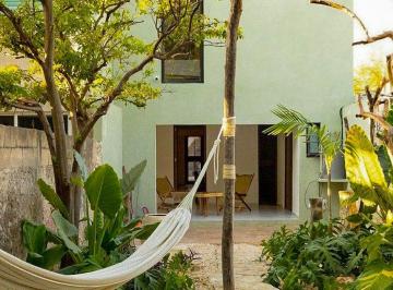 Casa de 2 habitaciones, Mérida · Casa Amueblada y Equipada con Alberca - Centro