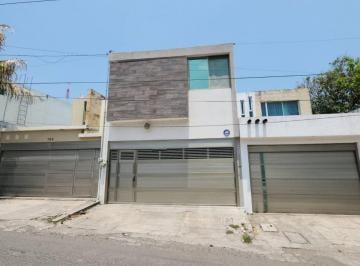 Casa · 212m² · 3 Recámaras · 2 Estacionamientos · Casa en Venta en Villa Rica Boca del Río Veracruz
