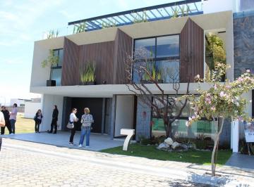 Casa · 409m² · 4 Recámaras · Casa en Venta Parque Volcanes Lava 7 Lomas de Angelópolis Cholula Puebla.