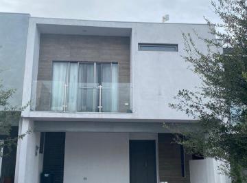 Casa de 3 habitaciones, García · Casa en Renta en Fracc Cumbre Altta, García
