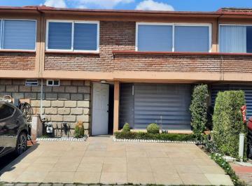 Casa de 3 habitaciones, Toluca · Casa en Renta, Amueblada, Villas Fontana, Col. Independencia, Salida Alfredo del Mazo