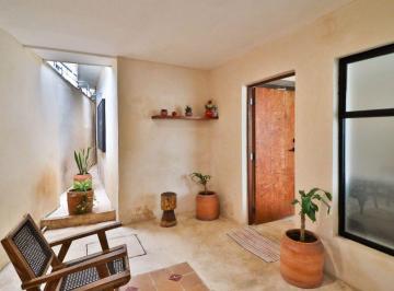 Casa de 2 habitaciones, Mérida · Casa Amueblada y Equipada con Alberca a Unos Pasos de La Plancha
