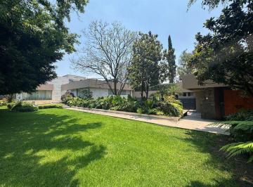 b1be914e6b86d6a69967255da3f14a54676757a5210cd52b95852f99146a8e8e · Hermosa Casa en Jardines del Pedregal