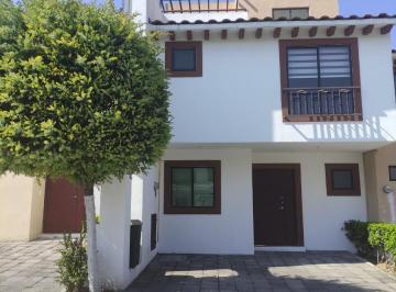 Casa · 141m² · 3 Recámaras · 2 Estacionamientos · Renta de Casa en Fraccionamiento Villa Toscana, La Toscana – Lerma de Villada, Estado de Mexico