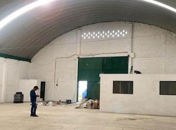 Nave industrial , Puebla · Bodega de 417 m² en Parque Ind. Resureccion, con Oficinas y Baños, Estacionamiento 2 Autos - Bod 4