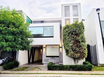 1 · Casa en Renta en Lomas de Angelopolis, Parque Zacatecas