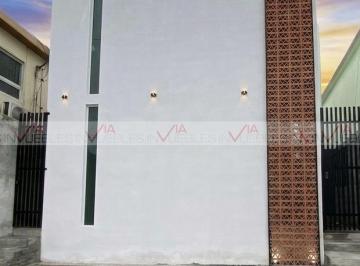 Casa · 167m² · 3 Recámaras · 2 Estacionamientos · Casa en Venta en Reynosa