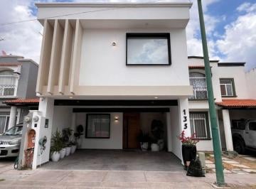 Casa de 3 habitaciones, León · Brisas del Lago $2,600.000