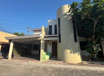 b41b2411d317d2d193ebbae597d6e96db7e90e4365ada190404f3df4c853687f · Se Renta Casa en Privada Residencialcampestre