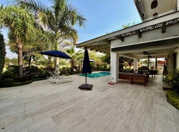Villa de 4 habitaciones, Emiliano Zapata · Villa en Venta en Club de Golf Paraíso Country Club