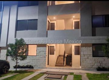Casa Renta 85m² de 2 habitaciones · Renta | Departamento en El Mirador, Querétaro | Planta Baja | Patio | Área de Lavado | 2 Habitacione