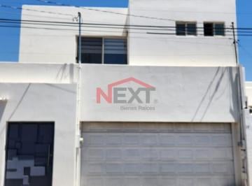 Foto principal · Casa en Venta en Col. Prados del Centenario