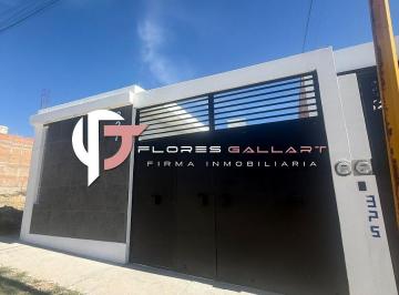Casa · 75m² · 2 Recámaras · 1 Estacionamiento · Casa en Venta en Los Naranjos Al Norte de La Ciudad P