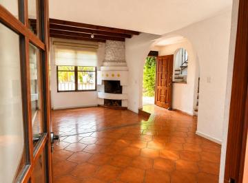 Casa en condominio de 3 habitaciones, Alvaro Obregón · Se Renta Casa en Condominio con Terraza y Patio Privado a Pasos de San Ángel