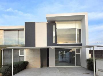 Casa de 3 habitaciones, Morelia · Casa en Venta en Fracc. Misión de La Montaña ¡Precio de Oportunidad!