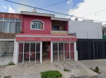 Casa de 3 habitaciones, Zapopan · Casa en Venta en Tabachines Zapopan Jalisco