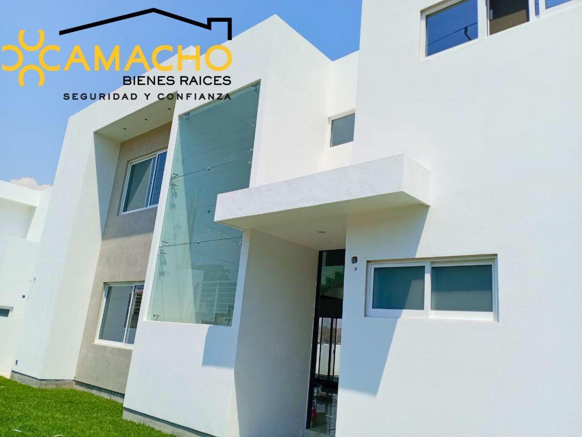 New House with Swimming Pool for Rent in Lomas de Cocoyoc Olc - 4450