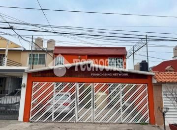 Foto · Casa - Venta
