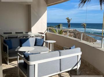 Departamento · 233m² · 4 Recámaras · 2 Estacionamientos · Departamento - Acapulco de Juárez