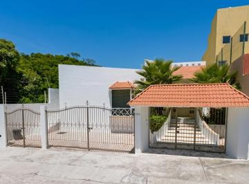 Casa de 4 habitaciones, Santa María Huatulco · Venta de Casa en Crucecita, Oaxaca