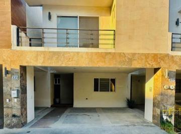1 · Venta de Casa en Residencial Orion, Apodaca - Nuevo León
