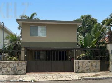 Casa · 271m² · 3 Recámaras · 2 Estacionamientos · Casa en Renta Altavista