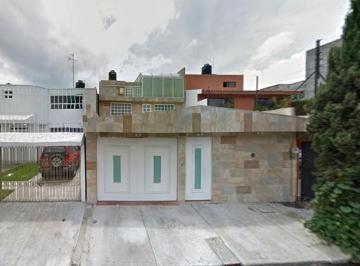 Casa Venta de 4 habitaciones · Casa en Coapa Coyoacán