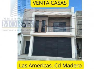 Casa · Amplia Casa a Media Cuadra de Ave Universidad